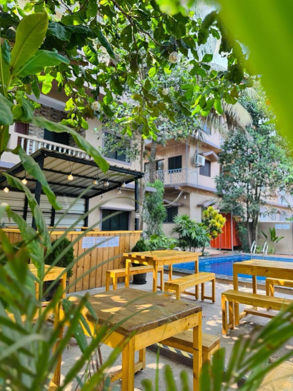 Serendipity Goa - And Cafe * Arambol
